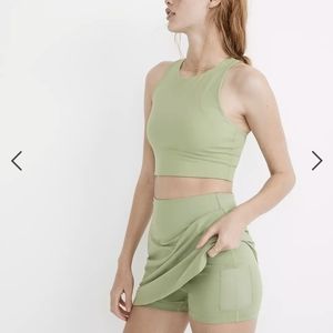 Girlfriend Collective sport skort in Matcha Size M